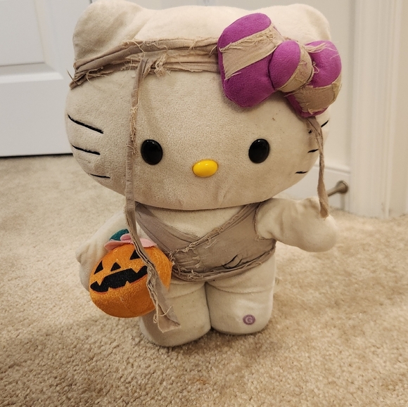 Hello Kitty Halloween Plush Animated Mummy Side Stepper #AA - Picture 1 of 5